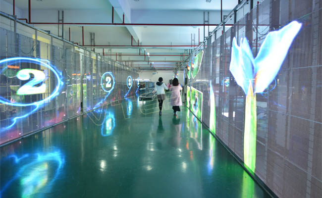 ����ķ���͸��LED��ʾ������Ч��