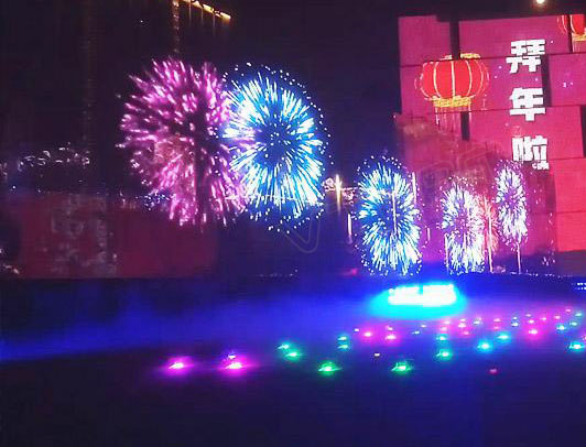 ����ķ���͸��LED��ʾ������Ч��