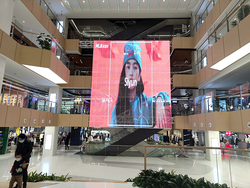 ���ݶ�������LED͸����ʾ����Ŀ