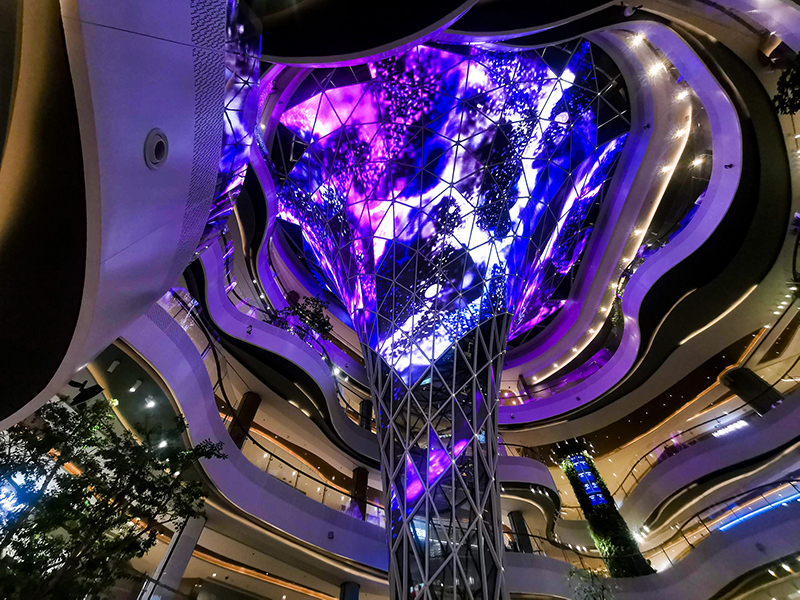 �����Ϸɺ���������led͸������Ŀ